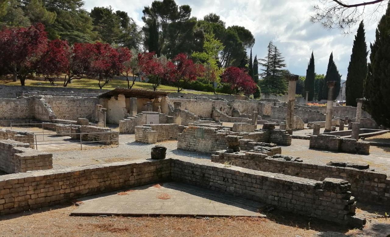Au Villadior - Vaison La Romaine エクステリア 写真